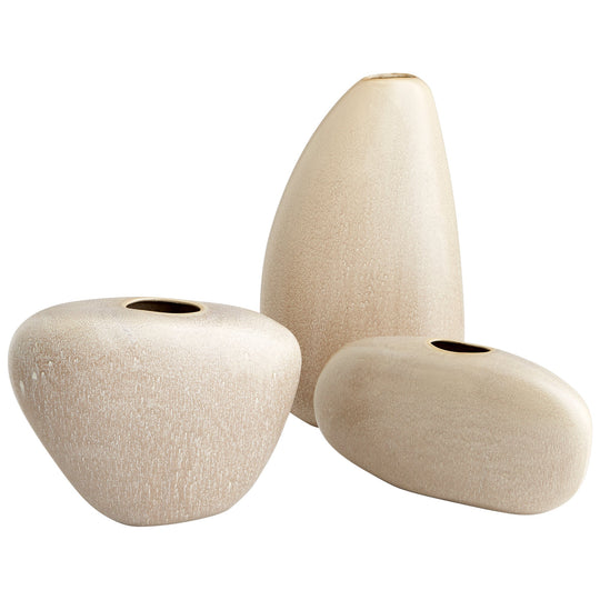 PEBBLE, JARRON MEDIANO