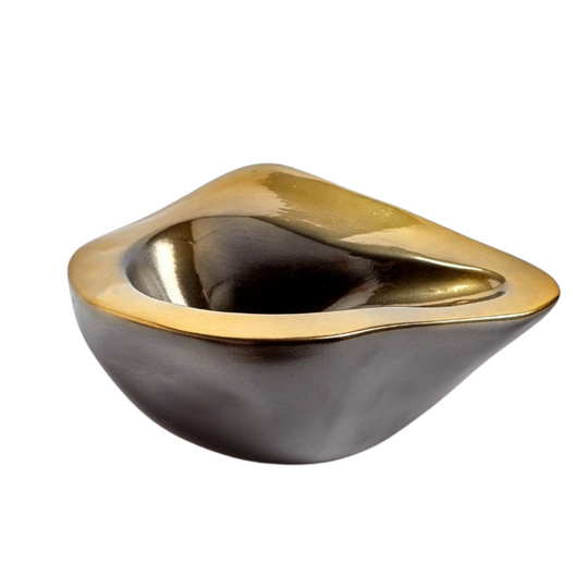 GYASI, CENTRO DE MESA