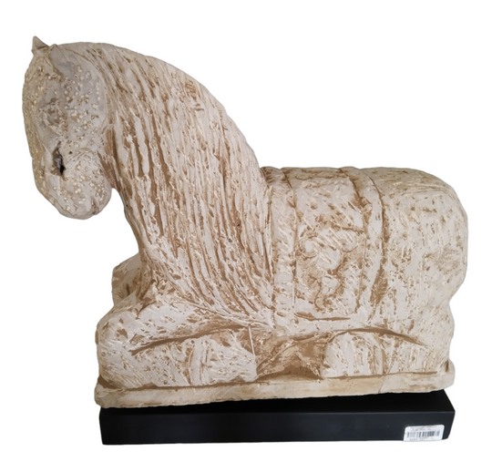 SANDY HORSE, ESCULTURA
