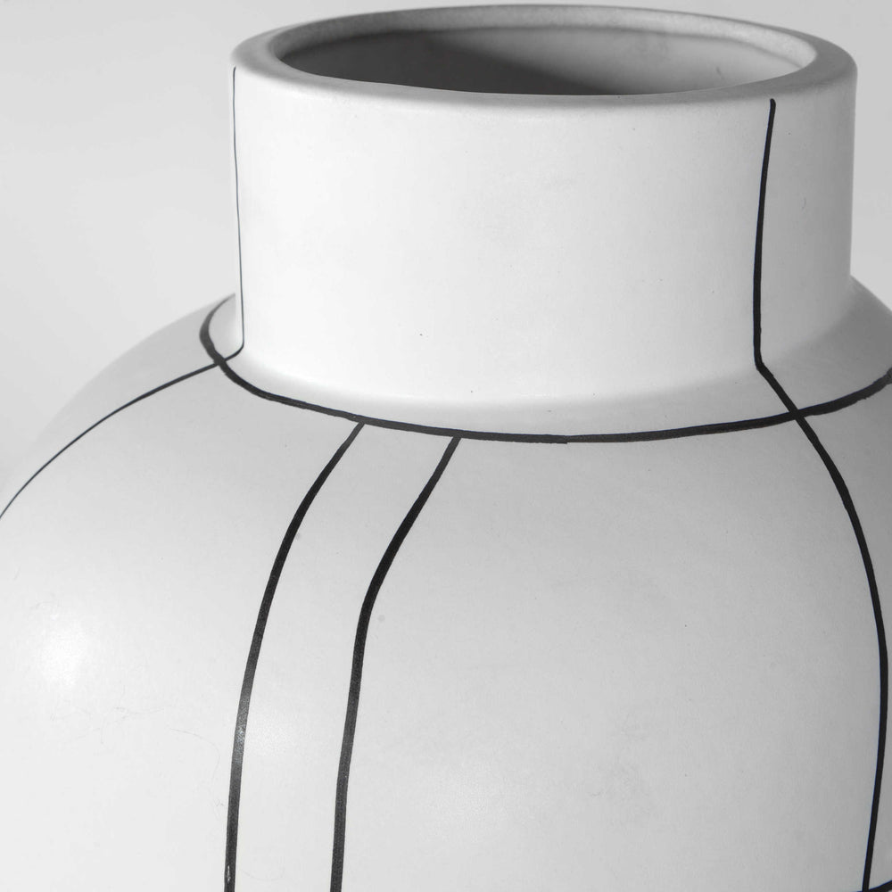 ODETTE, JARRON BLANCO Y NEGRO