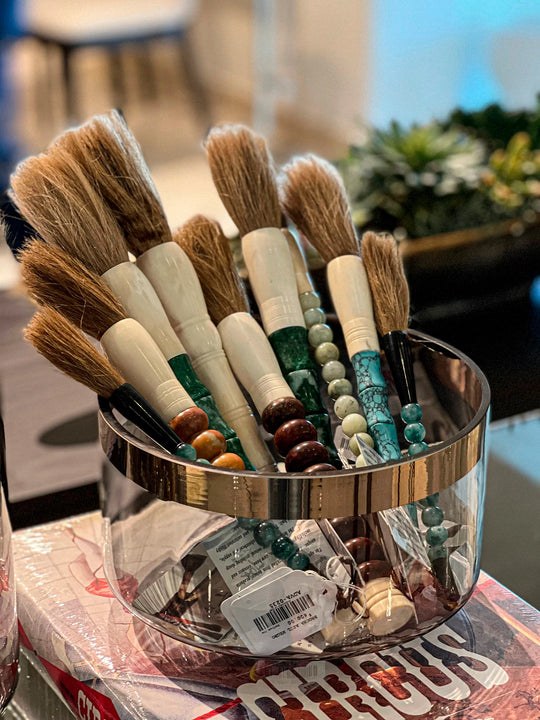 MARGARET, BROCHA AZUL CIELO