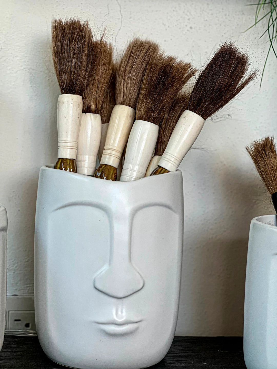 NARCISO, BROCHA AMBAR