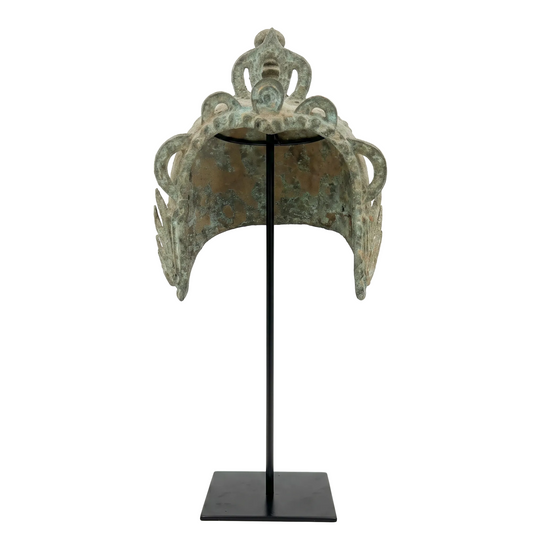 CASCO PEDESTAL, ESCULTURA GRANDE