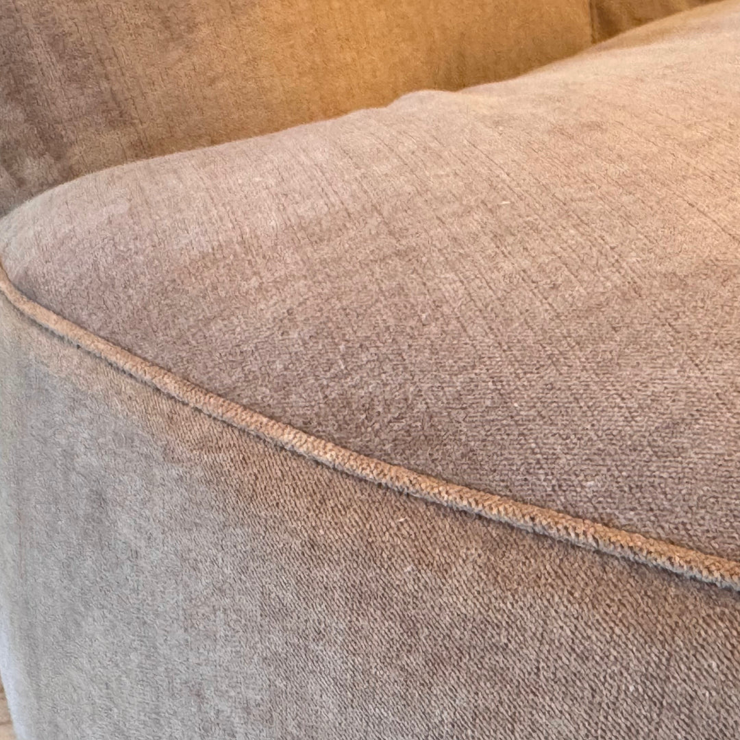 ZENIT, SOFA REDONDEADO