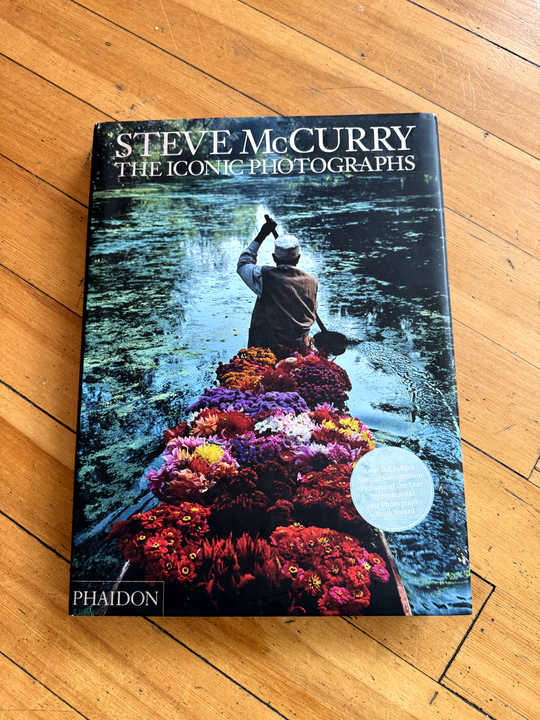 ICONIC PHOTOGRAPHS, LIBRO